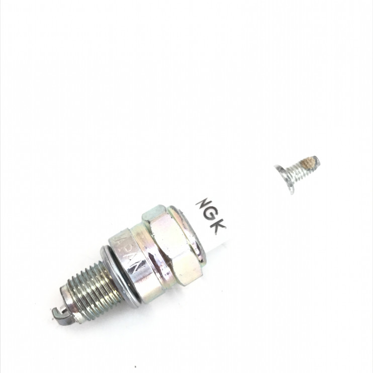 Свеча NGK C7HSA оригинальная (4629) (Delta, Зодиак, Alfa, 4x такт двиг.скутер)