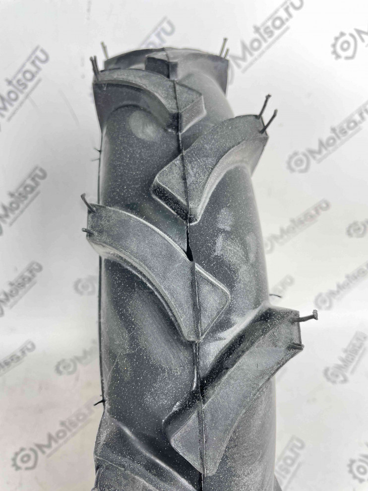 Покрышка (ПетроШина) Л-355 4,00-10 Муравей вездеход Елочка (с камерой)