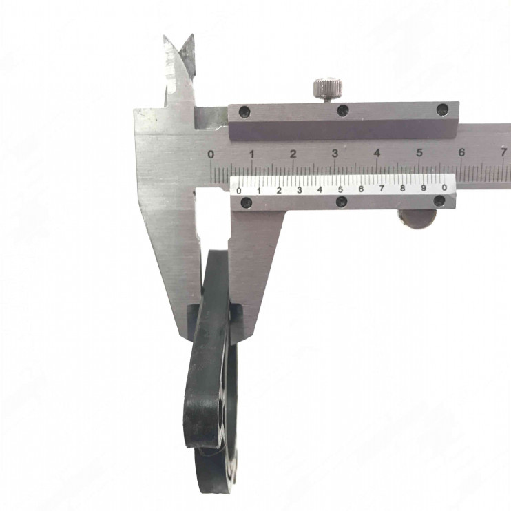 Проставка снегоход Рысь старого образца с круглым отверстием  440-1100041