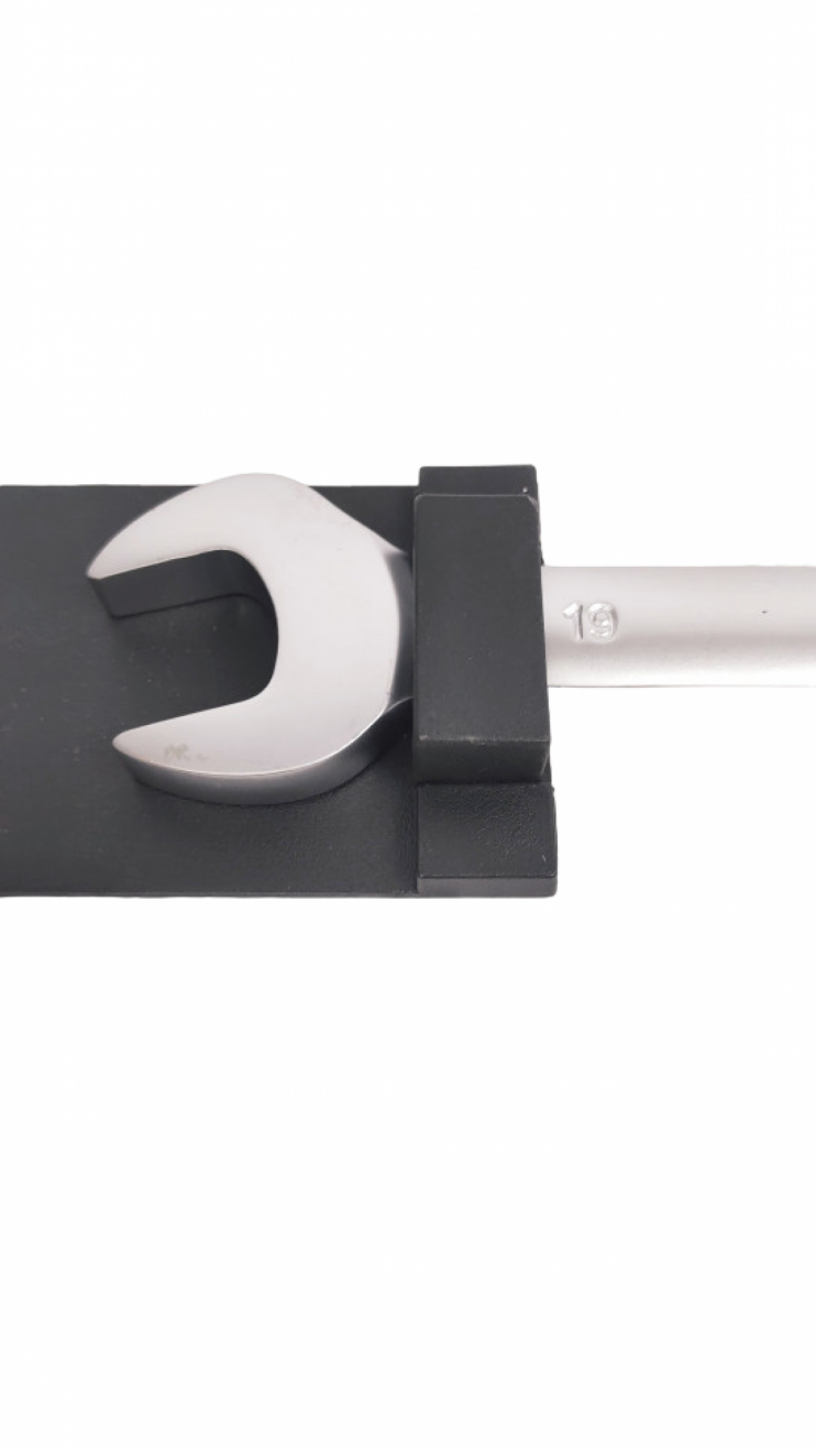 Ключ рожково-торцевой на 19