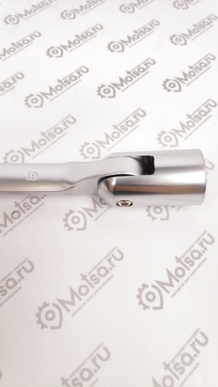 Ключ рожково-торцевой на 19