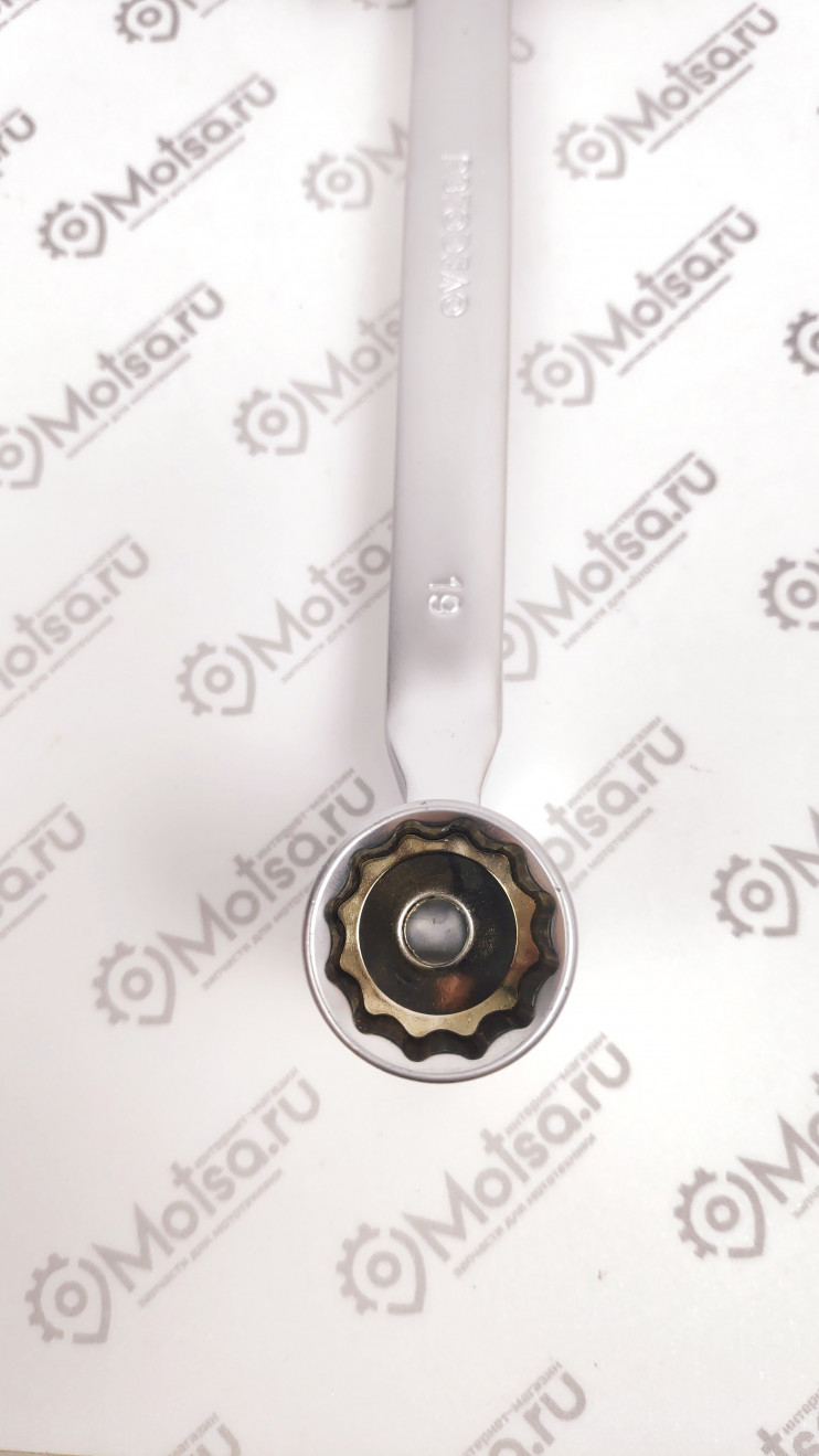 Ключ рожково-торцевой на 19