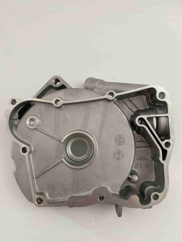 Крышка картера правая 152QMI 157QMJ