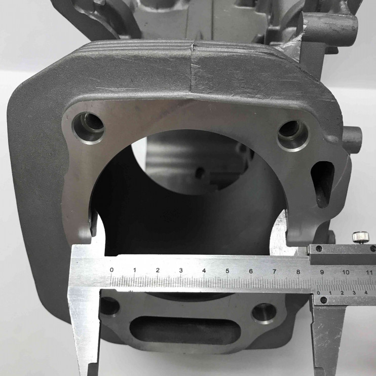 Картер двигателя 188F блок цилиндра 11100