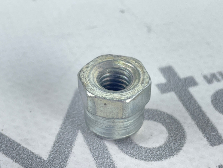 Гайка тяги заднего тормоза мотоцикл Минск 3.112-34827А