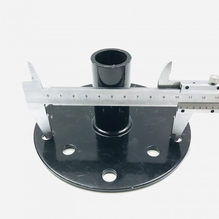 Ступица колеса Крот, Тарпан (универсальная на 4 и 5отв., L=70мм, d пос.=25)