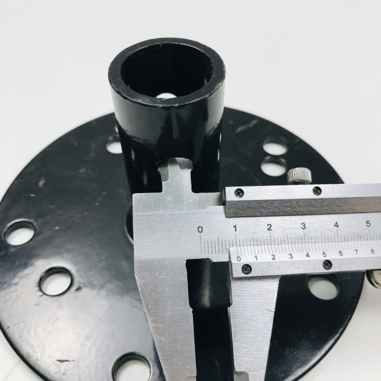 Ступица колеса Крот, Тарпан (универсальная на 4 и 5отв., L=70мм, d пос.=25)