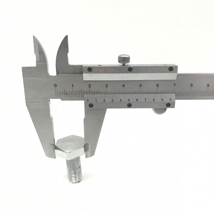 Болт Альфа пера M10х1.25х18