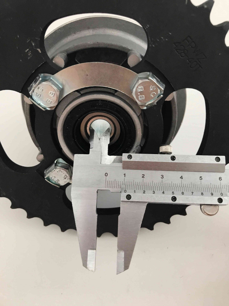 Звезда задняя в сборе с основанием мопед Storm Indigo