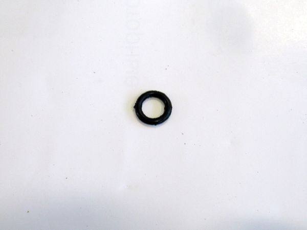 Кольцо уплотнительное рычага вилки заднего хода КПП SR1Z-135Е