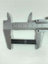 Шпилька Урал крепления цилиндра к картеру короткая