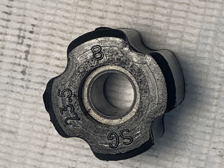 Втулка резиновая антивибрационная под штангу 26мм