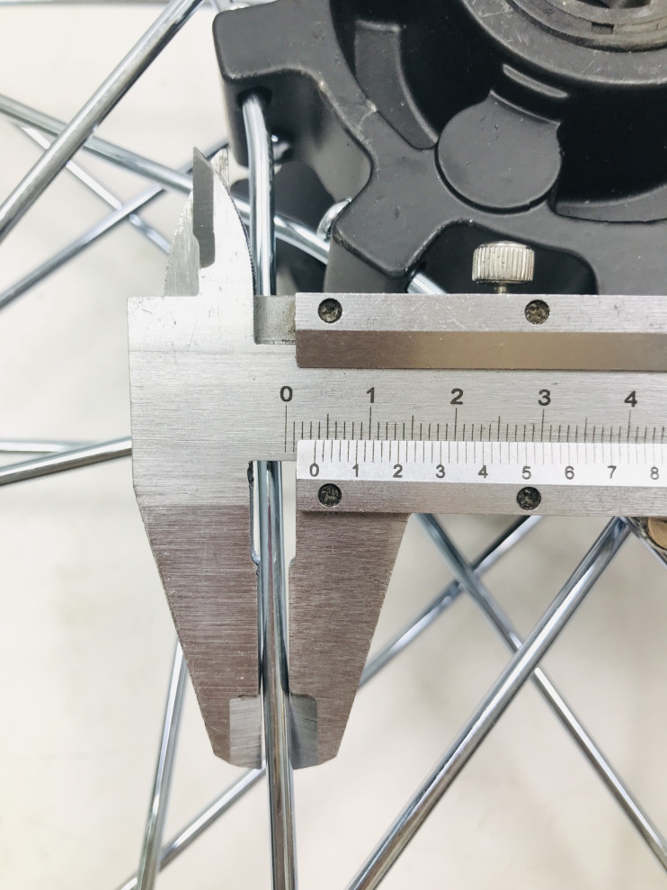 Обод 21 передний 1.85-21 спицы черный ось 12