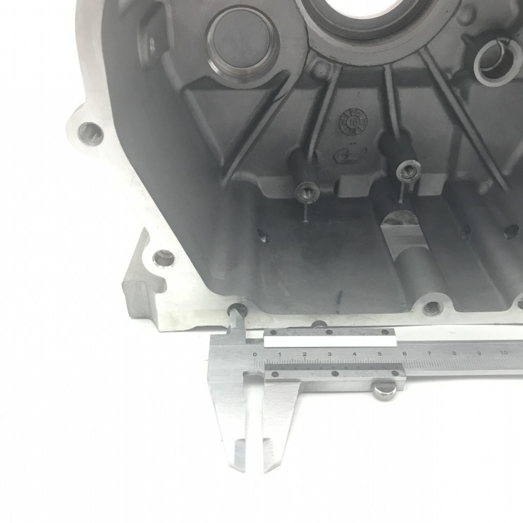 Картер двигателя 192F блок цилиндра без ушей