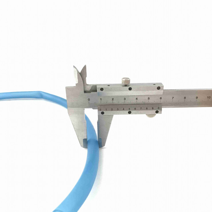 Бензошлaнг силикон 7-10 мм 1м синий