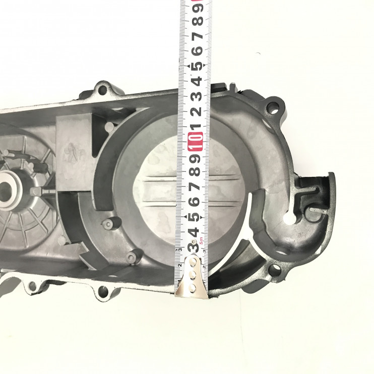 Крышка картера левая  вариатора 139QMB голая R10 чёрная