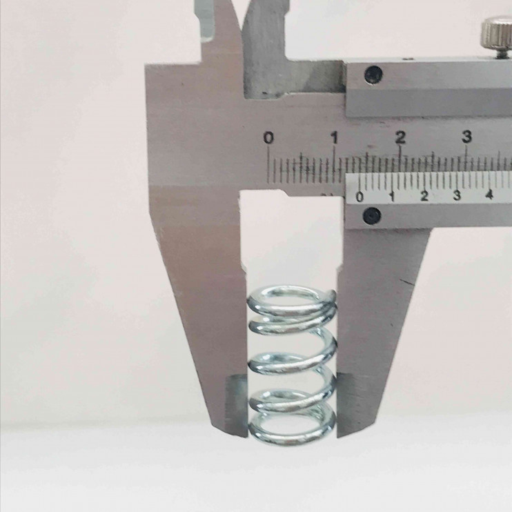 Пружина рычага переключения передач KC624S