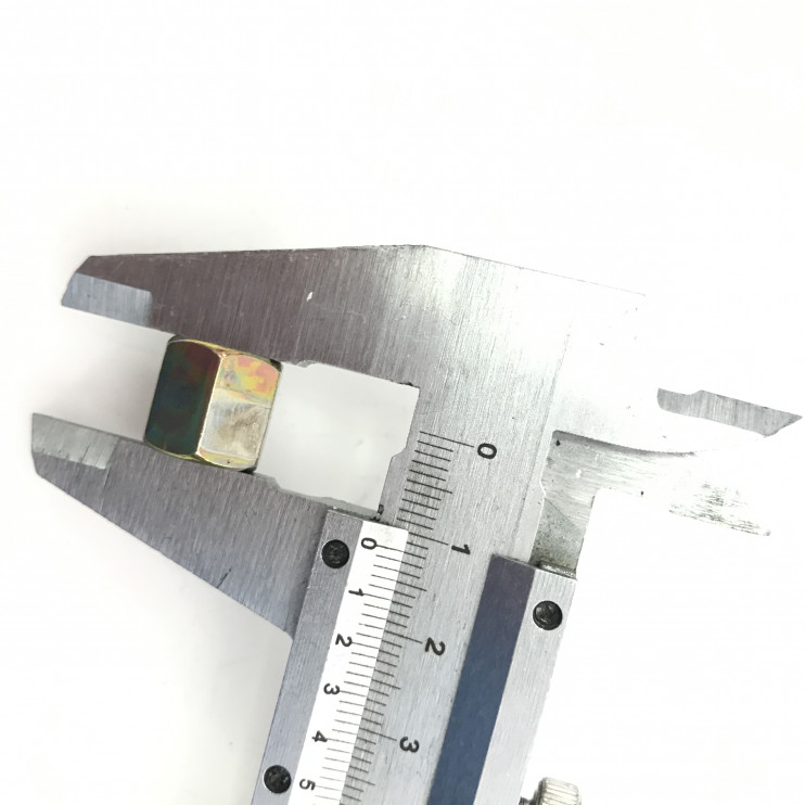 Шпилька Урал крепления головки к цилиндру