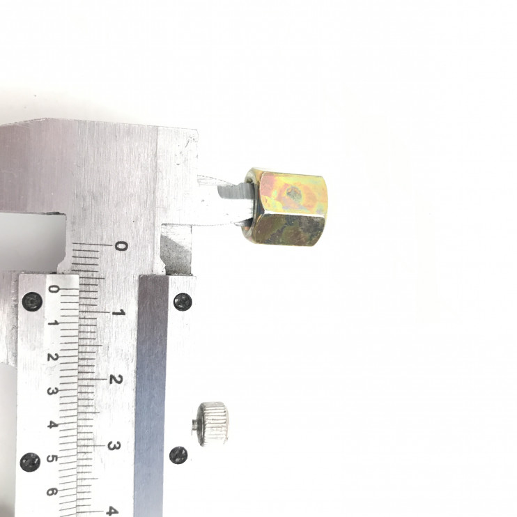 Шпилька Урал крепления головки к цилиндру