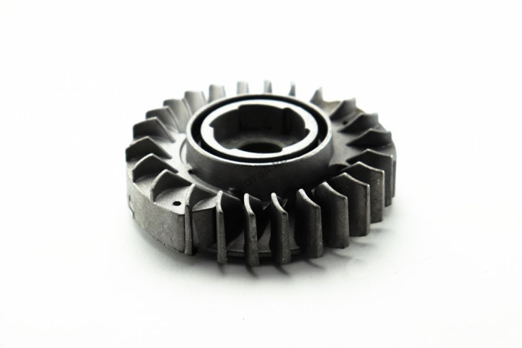 Маховик Stihl 240