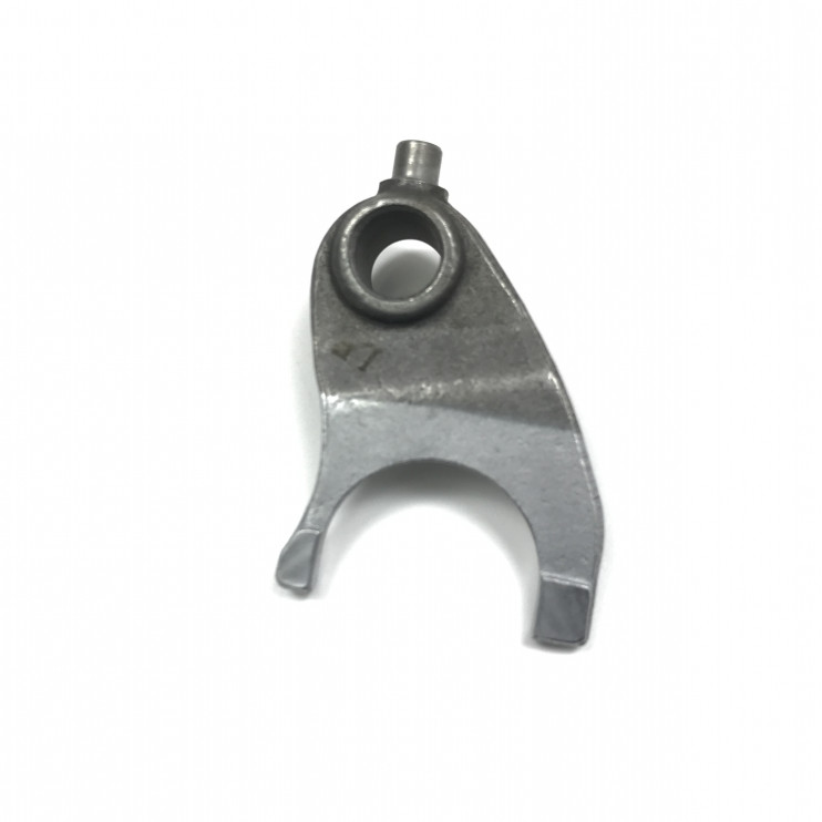 Вилка переключения 1-й передачи 163FML-2 167FMM правая R завод