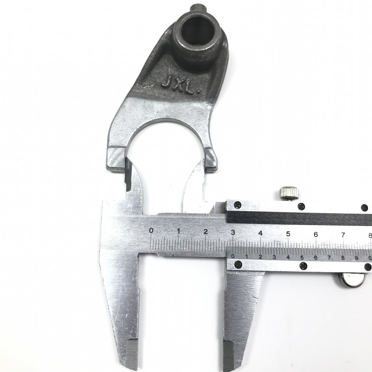 Вилка переключения 1-й передачи 163FML-2 167FMM правая R завод