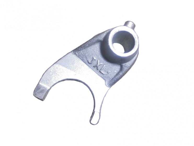 Вилка переключения 1-й передачи 163FML-2 167FMM правая R завод