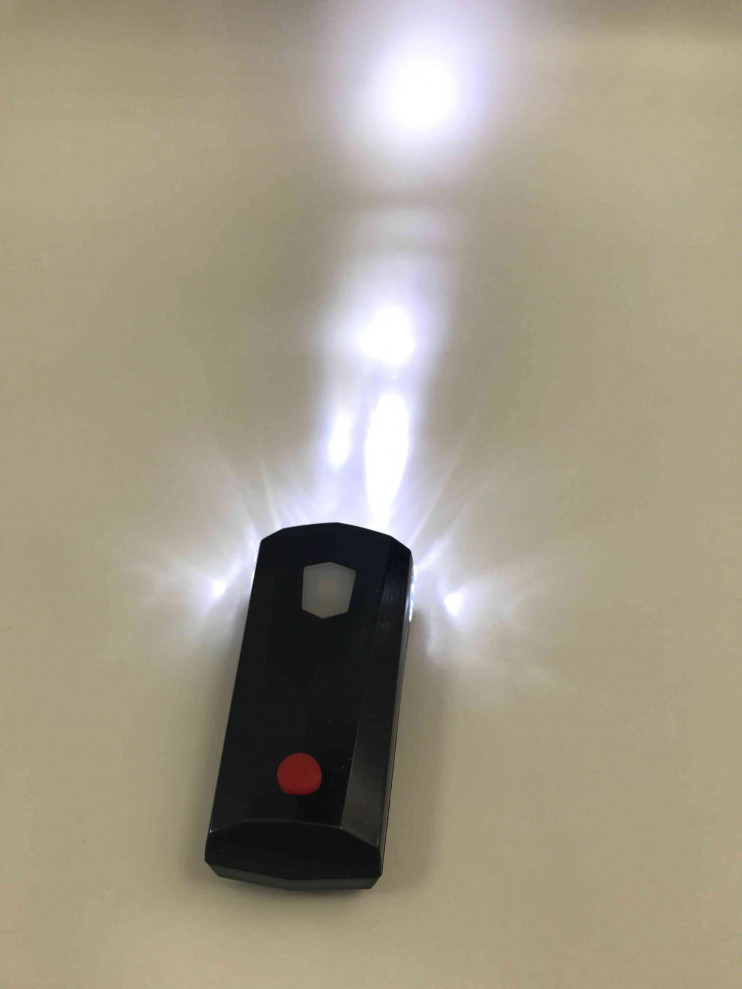 Фaрa вело передняя aлюминиевaя 1LED