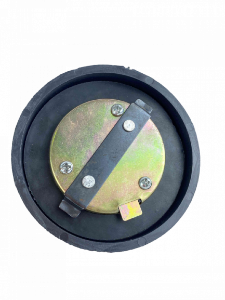 Крышка бензобака мотоцикл Иж черная с замком