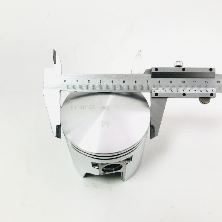 Поршень снегоход Буран  под Чехию  М правый узкие кольца