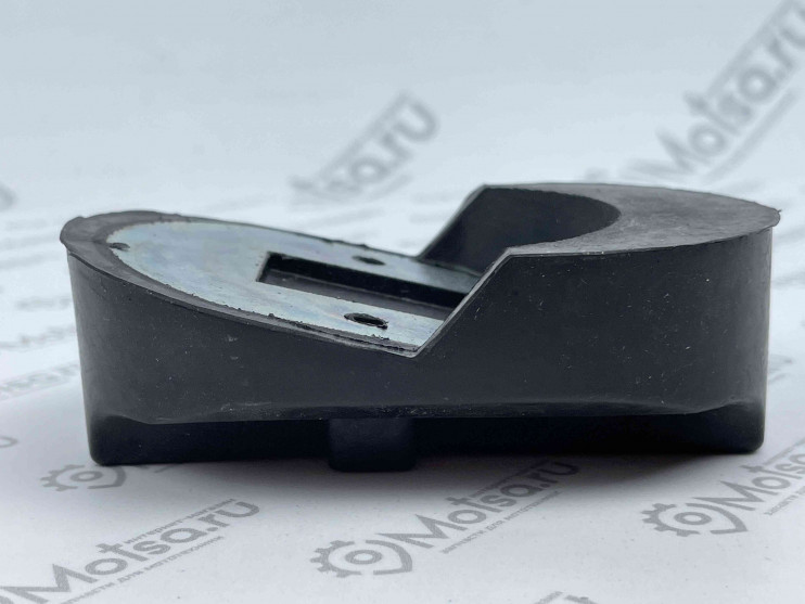 Каблук снегоход Тайга  башмак  на пластмассовую лыжу  L30300300