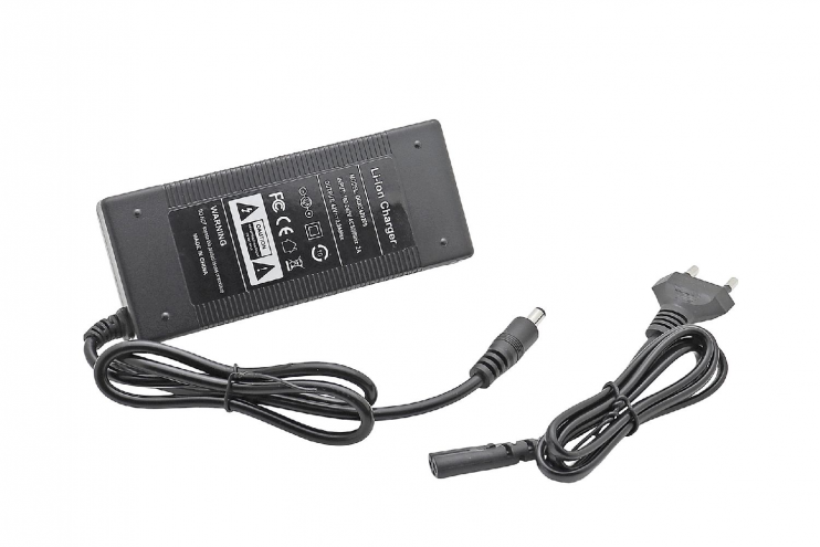 Зарядное устройство электросамоката World Motors S3 36В