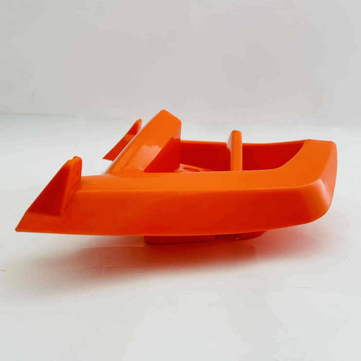 Облицовка передняя нижняя оранжевая ATV Beetle