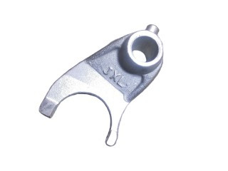 Вилка переключения 2-й передачи 163FML-2 167FMM центральная С завод