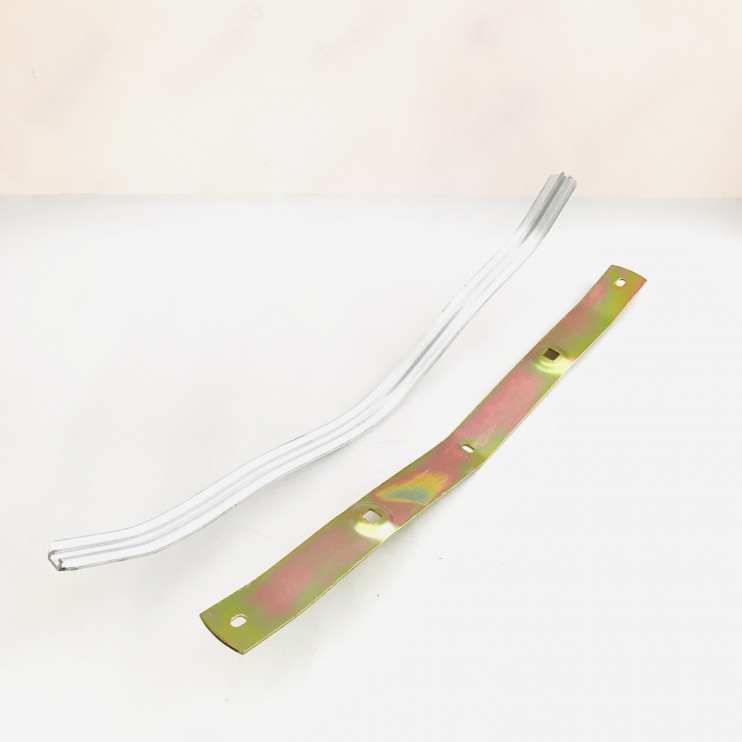 Щиток ветровой Муравей с крепежами