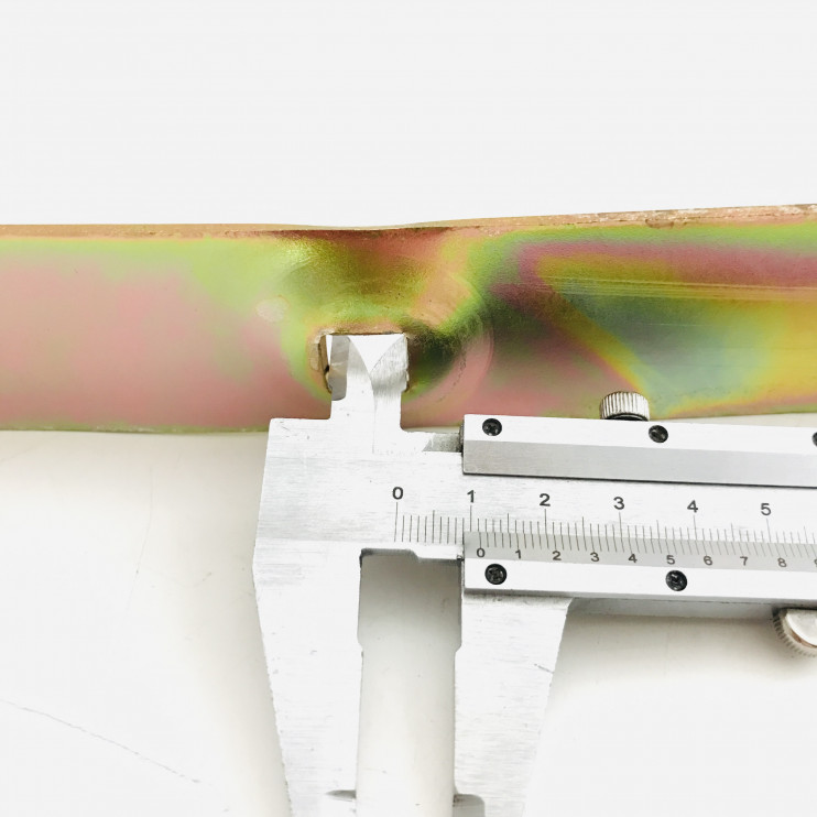 Щиток ветровой Муравей с крепежами