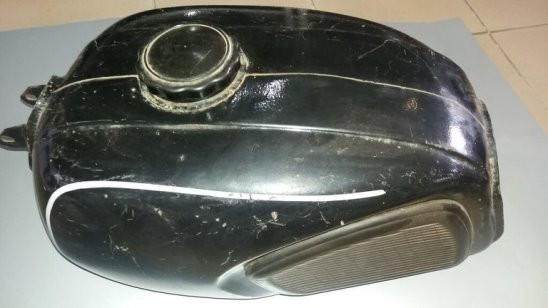 Бак от к 750 на Урал