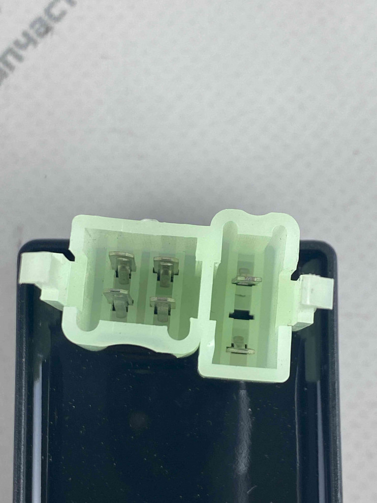 Коммутатор CG125-250 4+2 (6 конт.) прямоугольные разъёмы,38*65 мм AC-типа