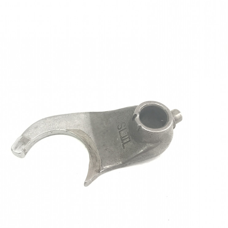 Вилка переключения 3-й передачи 162FMJ левая L