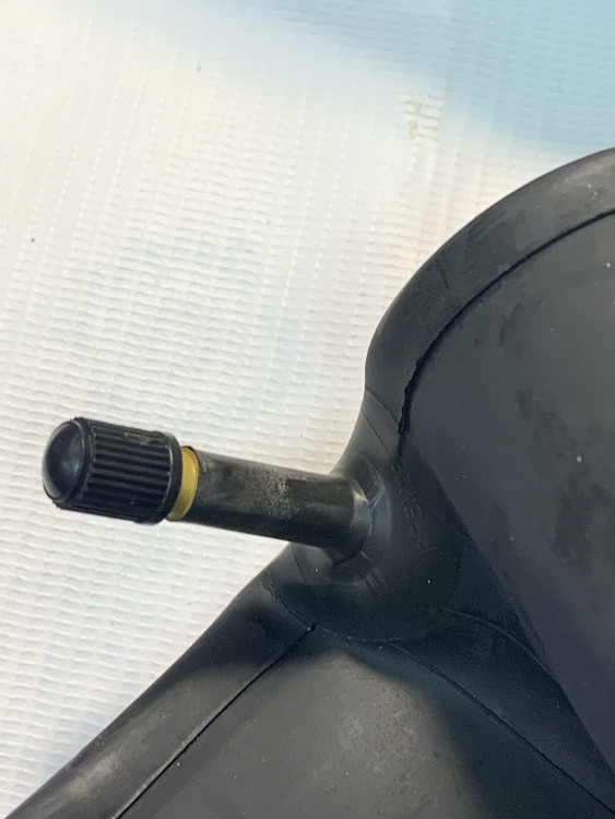 Велокамера 26 26x4.00 автониппель фэтбайк