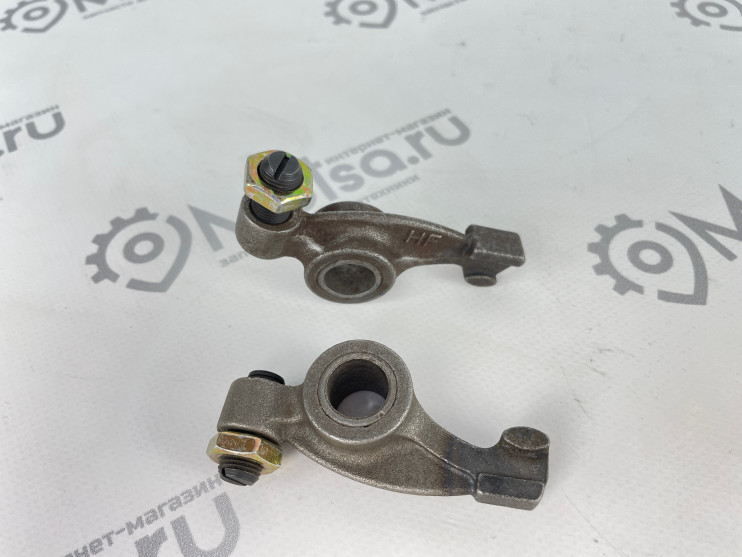 Коромысла ГРМ двигателя R190, R195 (ПАРА)