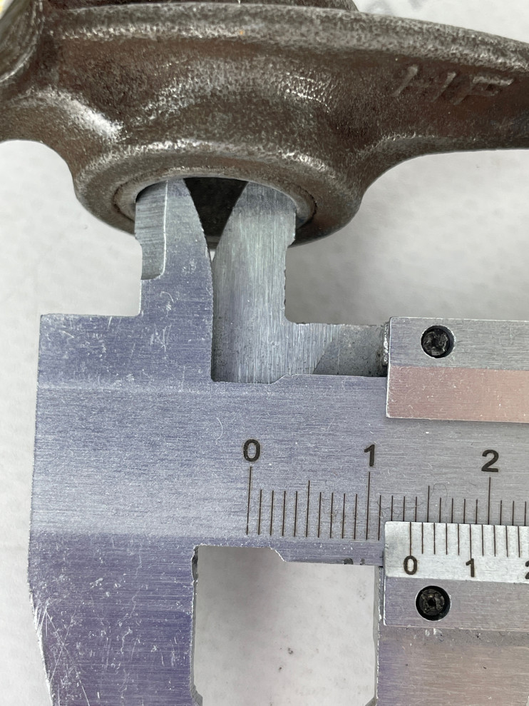 Коромысла ГРМ двигателя R190, R195 (ПАРА)