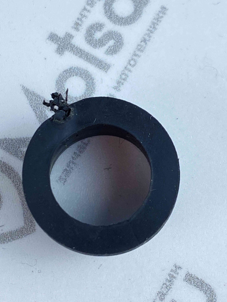 Резинка масло фильтра Урал