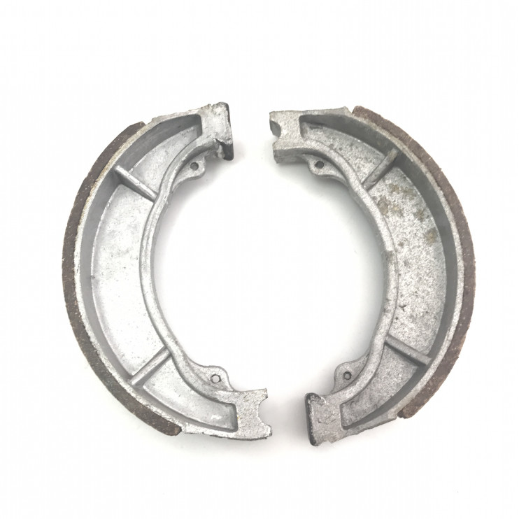 Колодки тормозные передние трицикл LF200ZH-2 126 мм