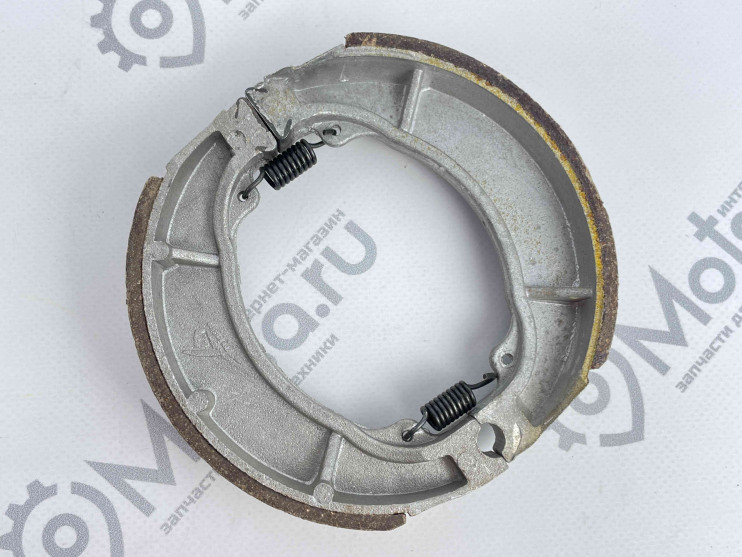 Колодки тормозные передние трицикл LF200ZH-2 126 мм