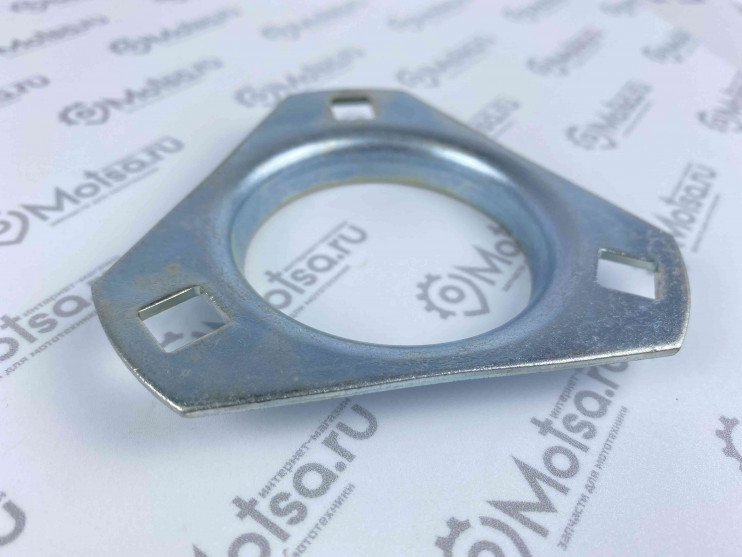 Корпус подшипника Тайга ведущего вала С40200011