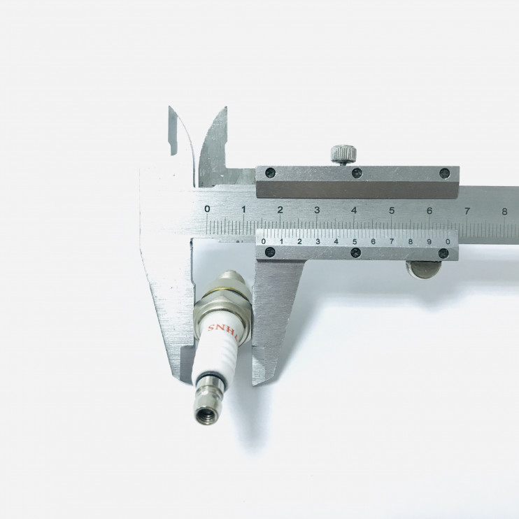 Свеча SEE C7HNS 3-контактная скутер