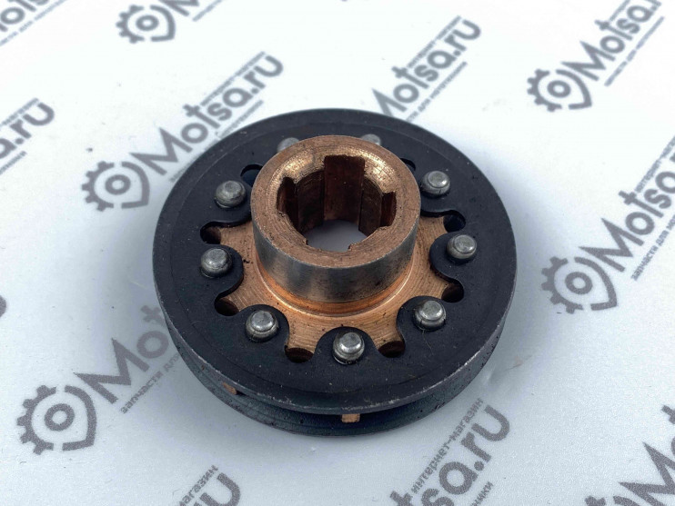 Звезда Бензопила Урал ведущая клепаная черная