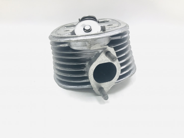 Головка Урал цилиндра левая Ирбит