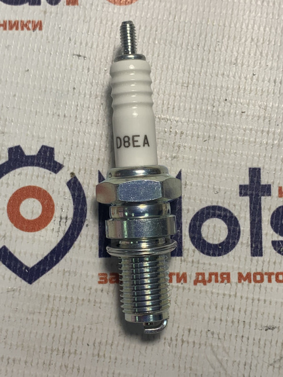 Свеча NGK D8EA оригинальная (2120) (4T дигатели CG/CB 125-250сс)